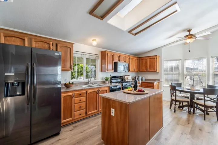 1085 Tasman Dr #379 Spc 379, Sunnyvale, California 94089