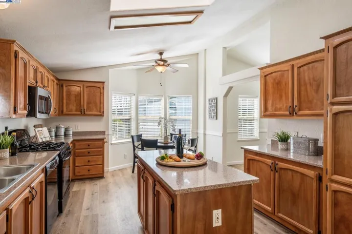 1085 Tasman Dr #379 Spc 379, Sunnyvale, California 94089