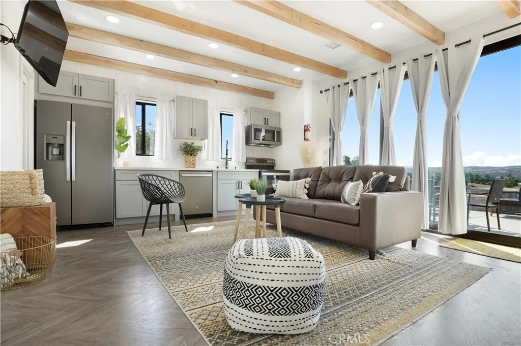 38225 Camino Sierra Road, Temecula, California 92592 home-pic-28