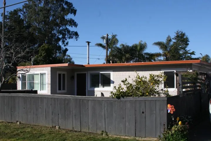 295 Mar Vista Avenue, Aptos, California 95003