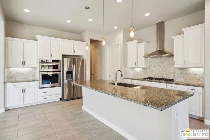 12 Pinotage, Rancho Mirage, California 92270
