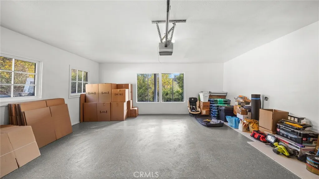 2828 Benedict Canyon Drive, Los Angeles, California 90210 home-pic-55