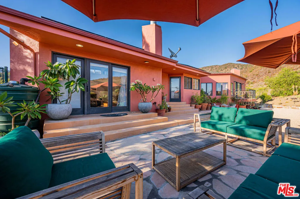 34136 Mulholland Highway, Malibu, California 90265 home-pic-34