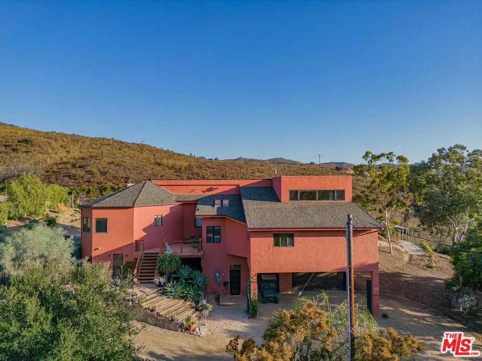 34136 Mulholland Highway, Malibu, California 90265 home-pic-53
