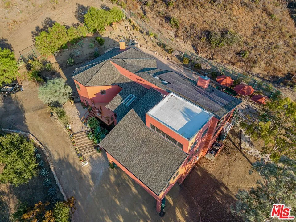 34136 Mulholland Highway, Malibu, California 90265 home-pic-6