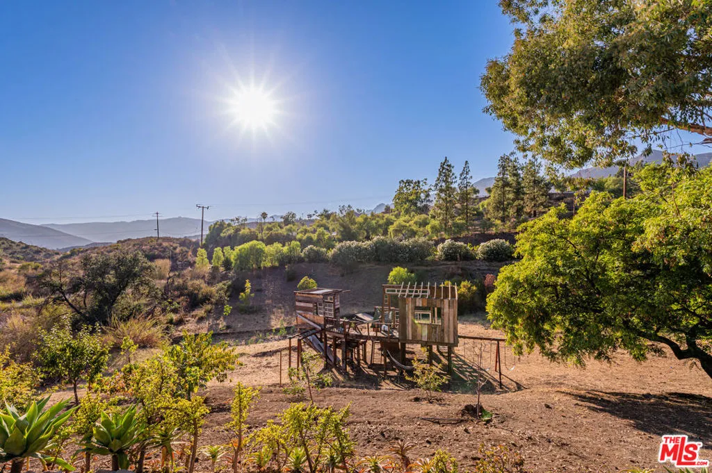 34136 Mulholland Highway, Malibu, California 90265 home-pic-39