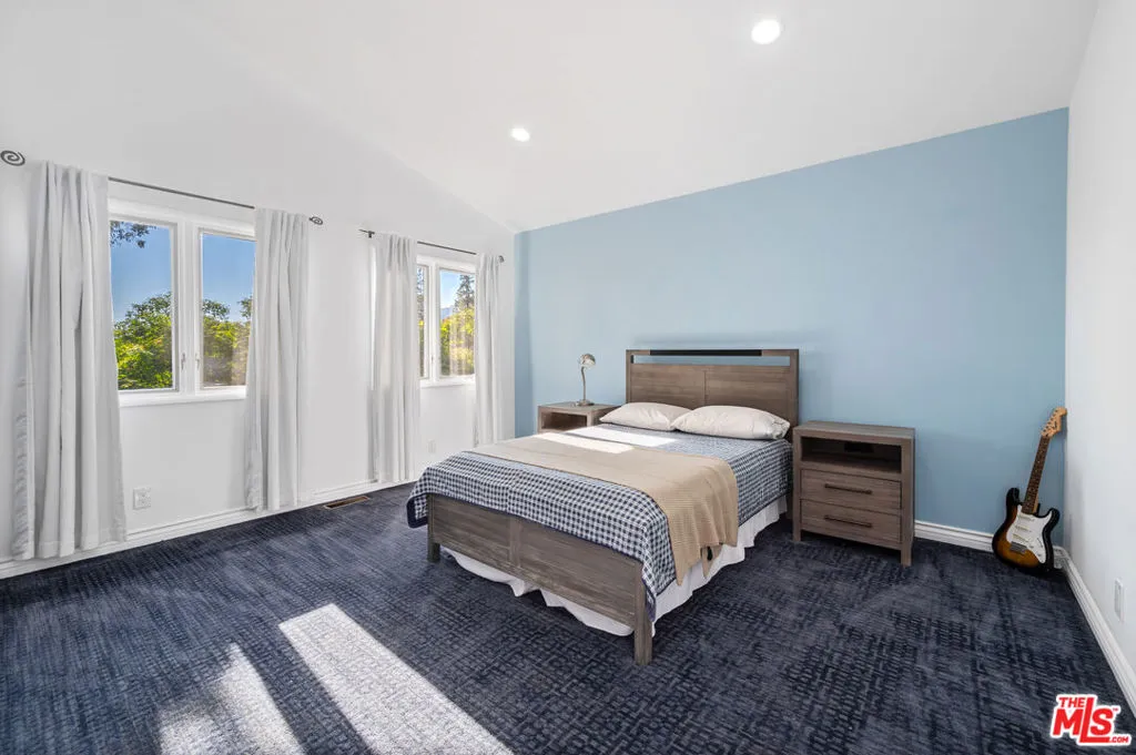 34136 Mulholland Highway, Malibu, California 90265 home-pic-29