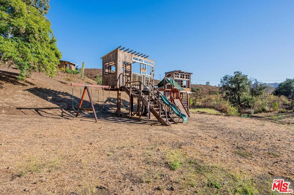 34136 Mulholland Highway, Malibu, California 90265 home-pic-37