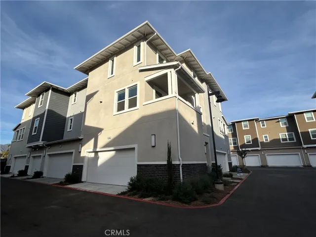 2715 Nash Court, Pomona, California 91767
