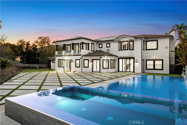 5110 E Copa De Oro Drive, Anaheim Hills, California 92807