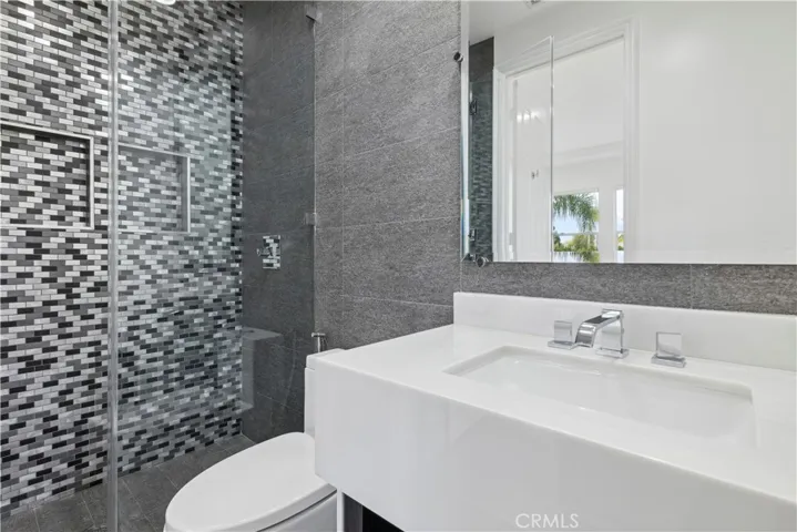 5110 E Copa De Oro Drive, Anaheim Hills, California 92807