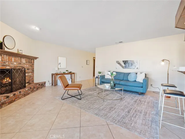 12935 Rain Shadow Road, Victorville, California 92395