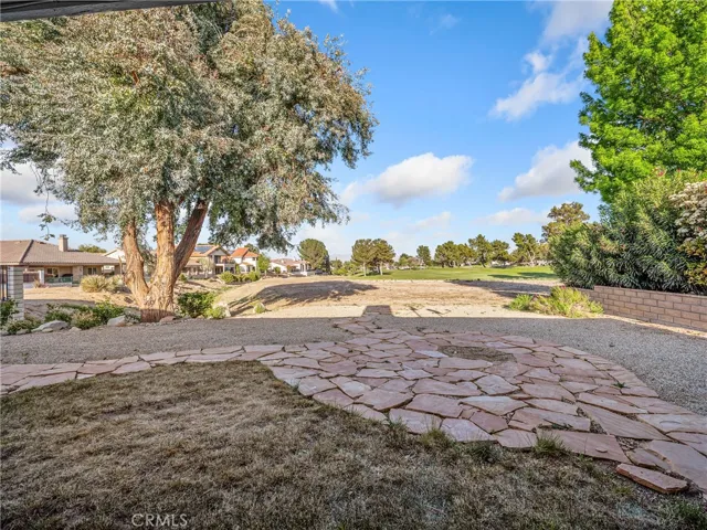 12935 Rain Shadow Road, Victorville, California 92395