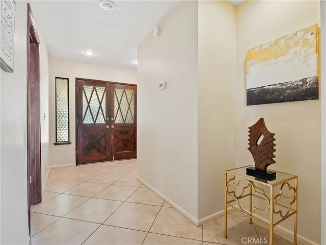12935 Rain Shadow Road, Victorville, California 92395
