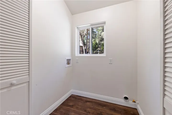 370 Auburn Drive, Lake Arrowhead, California 92391