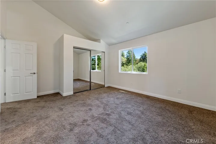 370 Auburn Drive, Lake Arrowhead, California 92391