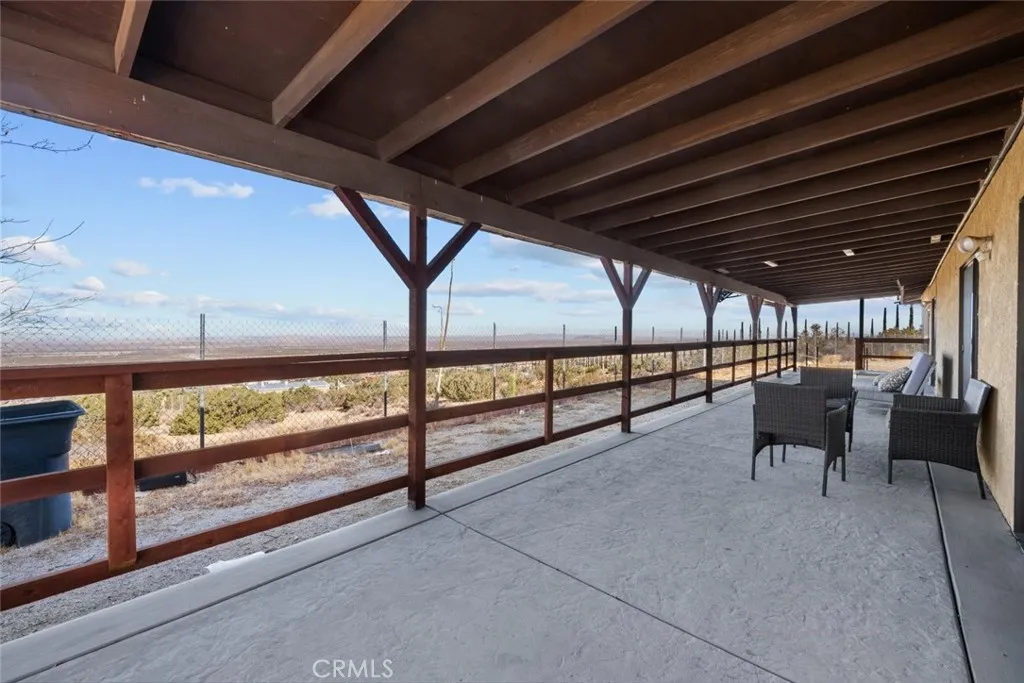 31350 157th Street E, Llano, California 93544 home-pic-36