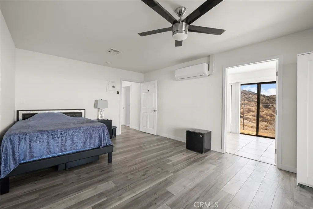 31350 157th Street E, Llano, California 93544 home-pic-32