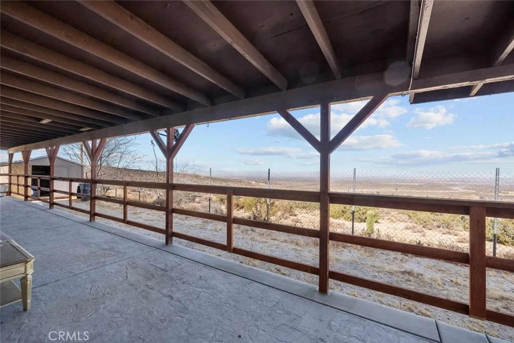 31350 157th Street E, Llano, California 93544 home-pic-38