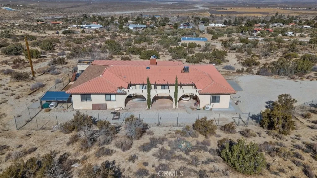 31350 157th Street E, Llano, California 93544 home-pic-3