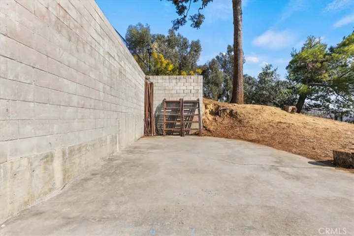 Second level landing