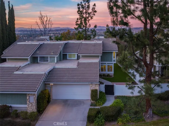 5867 E Mountain Loop Trail 11, Anaheim Hills, California 92807