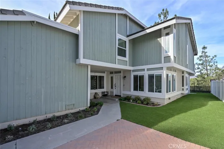 5867 E Mountain Loop Trail 11, Anaheim Hills, California 92807