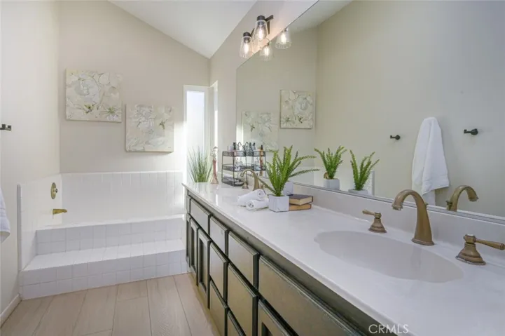 5867 E Mountain Loop Trail 11, Anaheim Hills, California 92807
