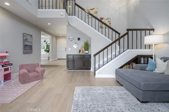 5867 E Mountain Loop Trail 11, Anaheim Hills, California 92807