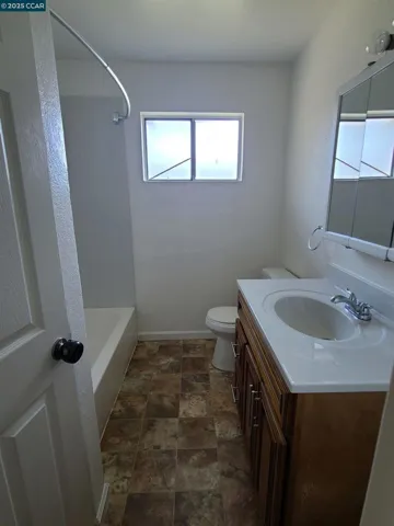 1906 Queens Road #8, Concord, California 94519