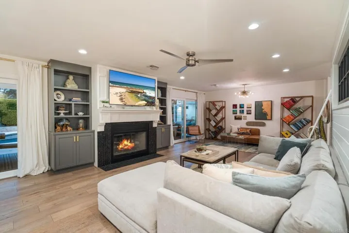 1756 Circo Del Cielo Drive, El Cajon, California 92020