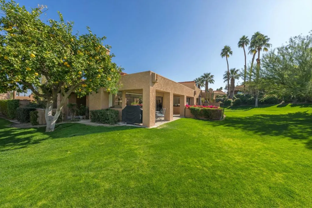 48629 Sundrop Court, Palm Desert, California 92260 home-pic-23