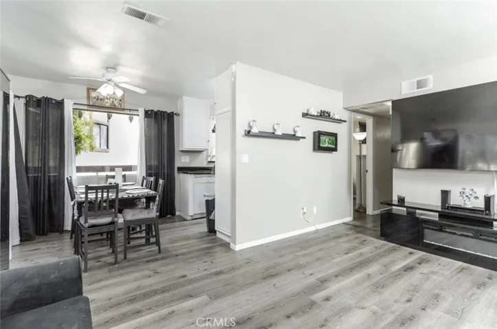 18053 Sundowner Way 627, Canyon Country, California 91387