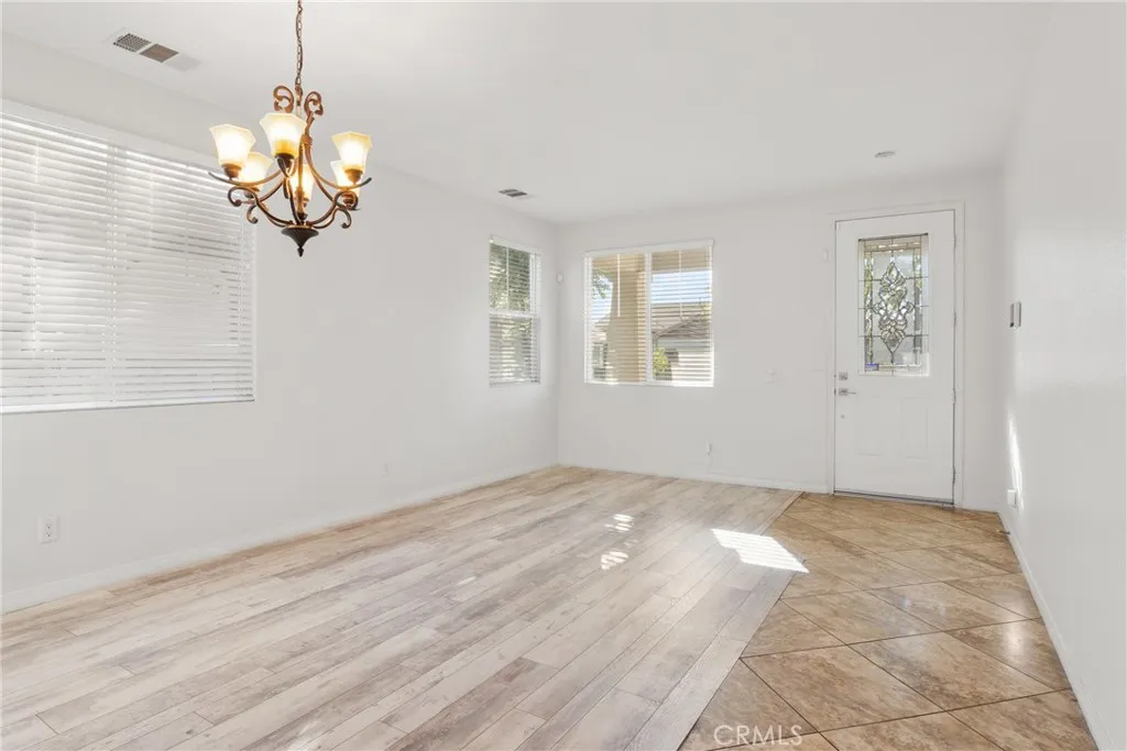 30272 Tattersail Way, Menifee, California 92584 home-pic-9