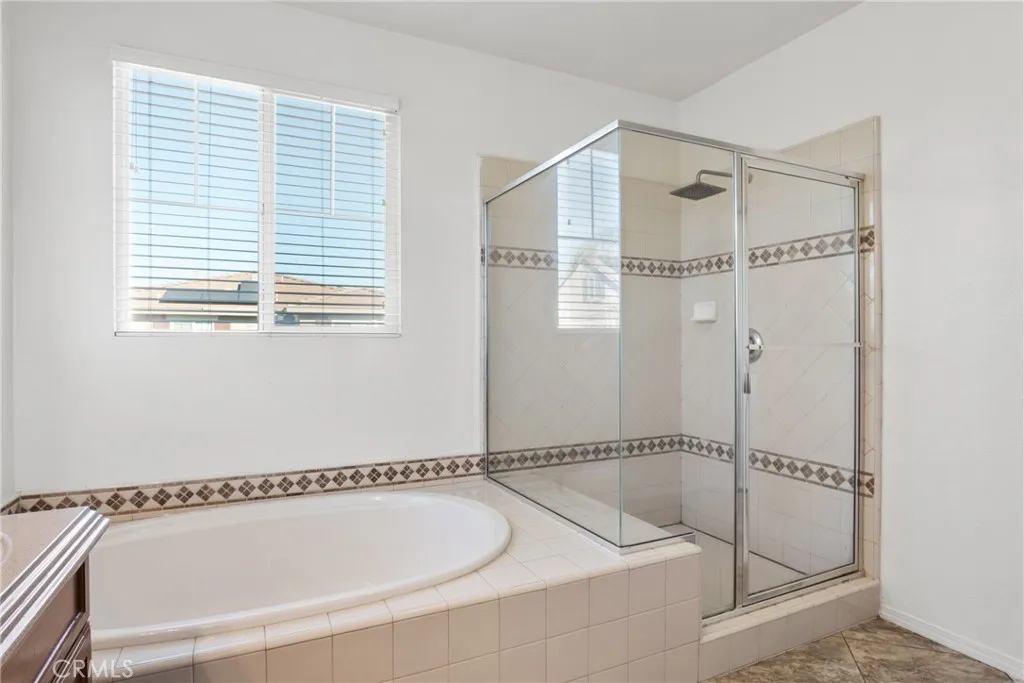 30272 Tattersail Way, Menifee, California 92584 home-pic-21