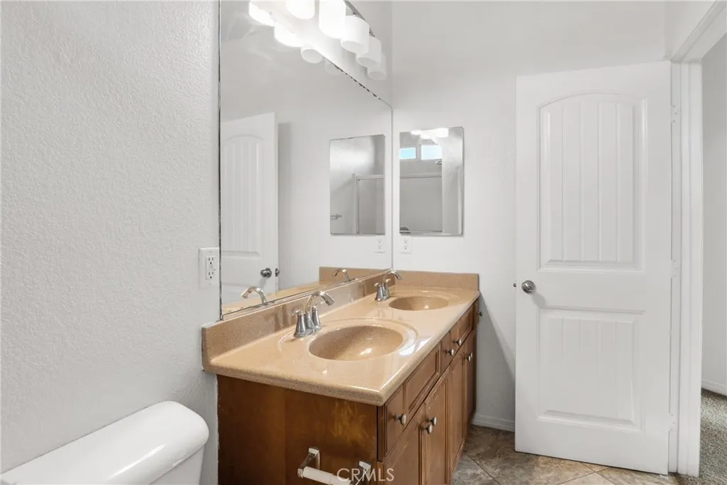 30272 Tattersail Way, Menifee, California 92584 home-pic-16