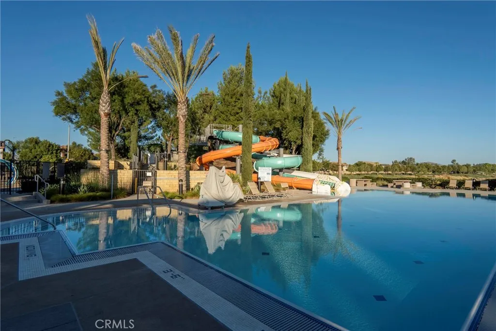 30272 Tattersail Way, Menifee, California 92584 home-pic-33