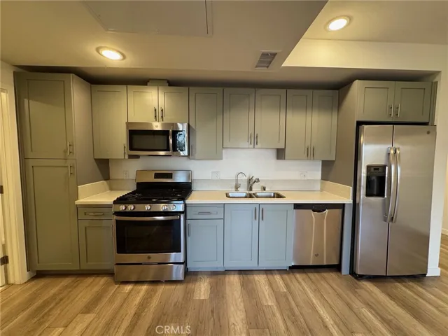 1025 S Berendo Street 501, Los Angeles, California 90006