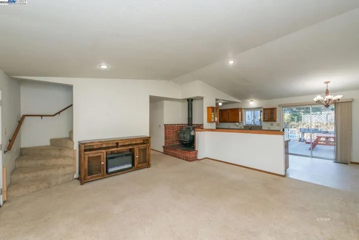 33 Kelso Ave, Weaverville, California 96093