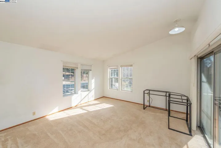 33 Kelso Ave, Weaverville, California 96093