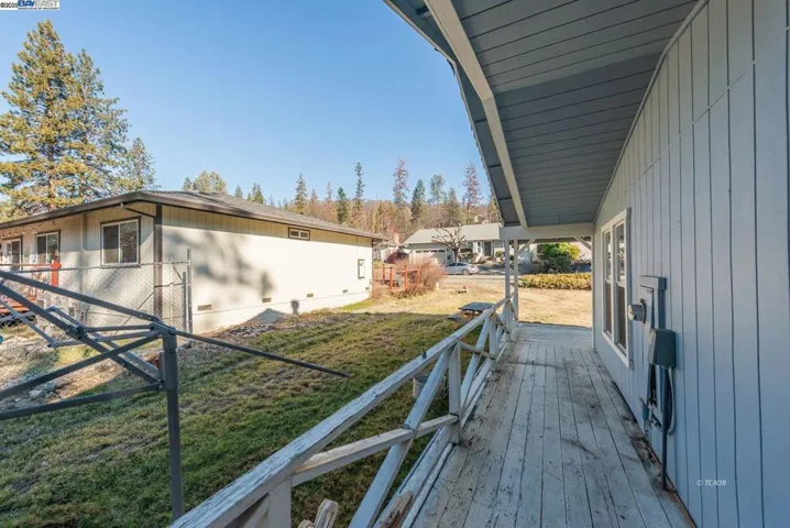 33 Kelso Ave, Weaverville, California 96093