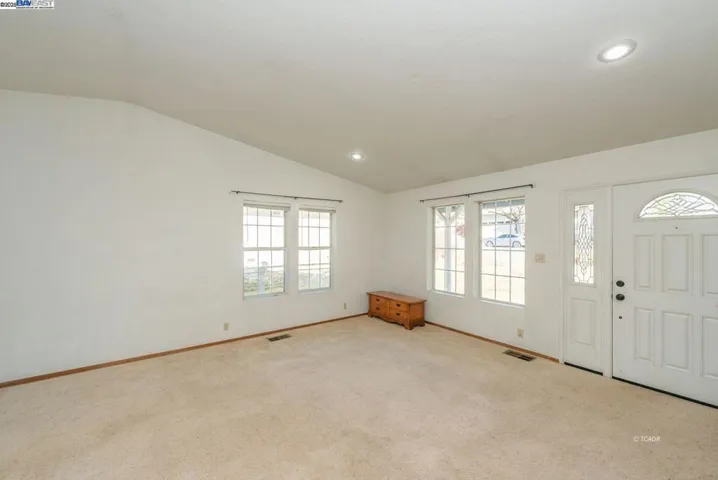 33 Kelso Ave, Weaverville, California 96093