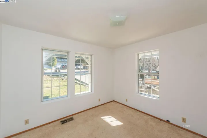 33 Kelso Ave, Weaverville, California 96093