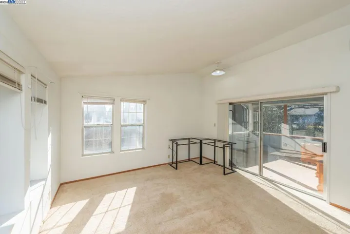 33 Kelso Ave, Weaverville, California 96093