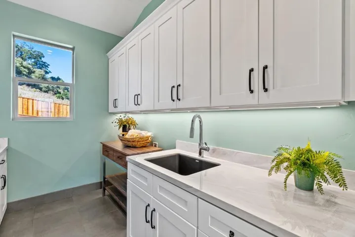 50 Indy Circle, Soquel, California 95073