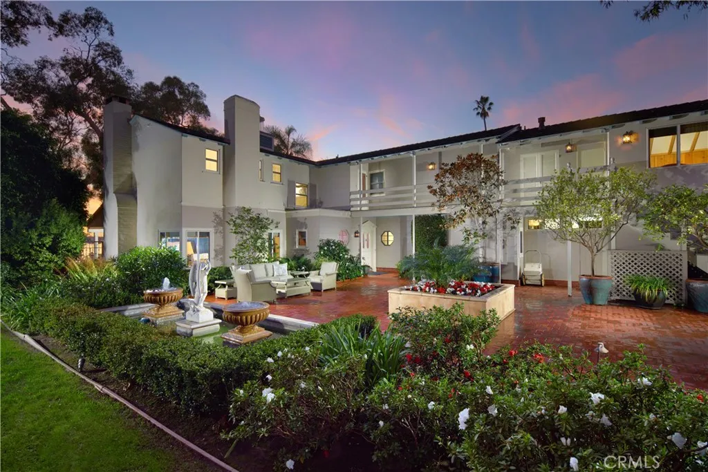 20 Harbor Is, Newport Beach, California 92660 home-pic-5