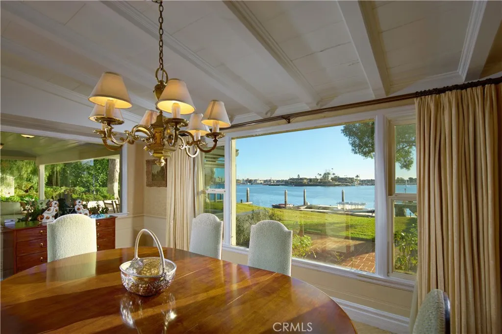 20 Harbor Is, Newport Beach, California 92660 home-pic-8