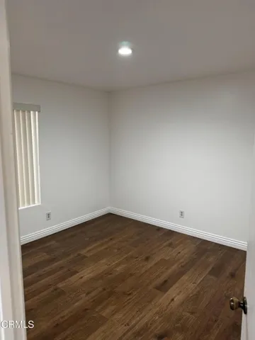 5117 jefferson sq second bedroom