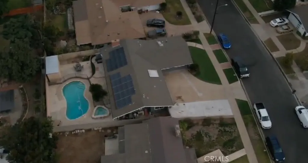 1315 E Greenview Drive, Orange, California 92866 home-pic-33