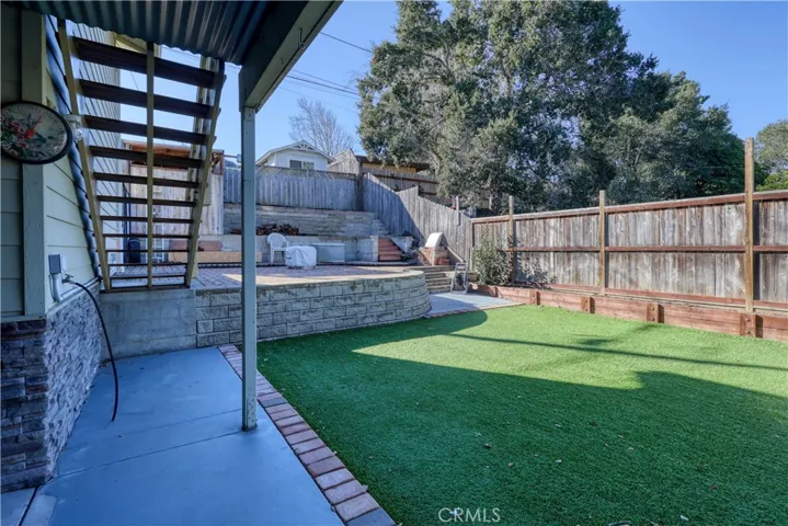 199 Del Norte Way, San Luis Obispo, California 93405